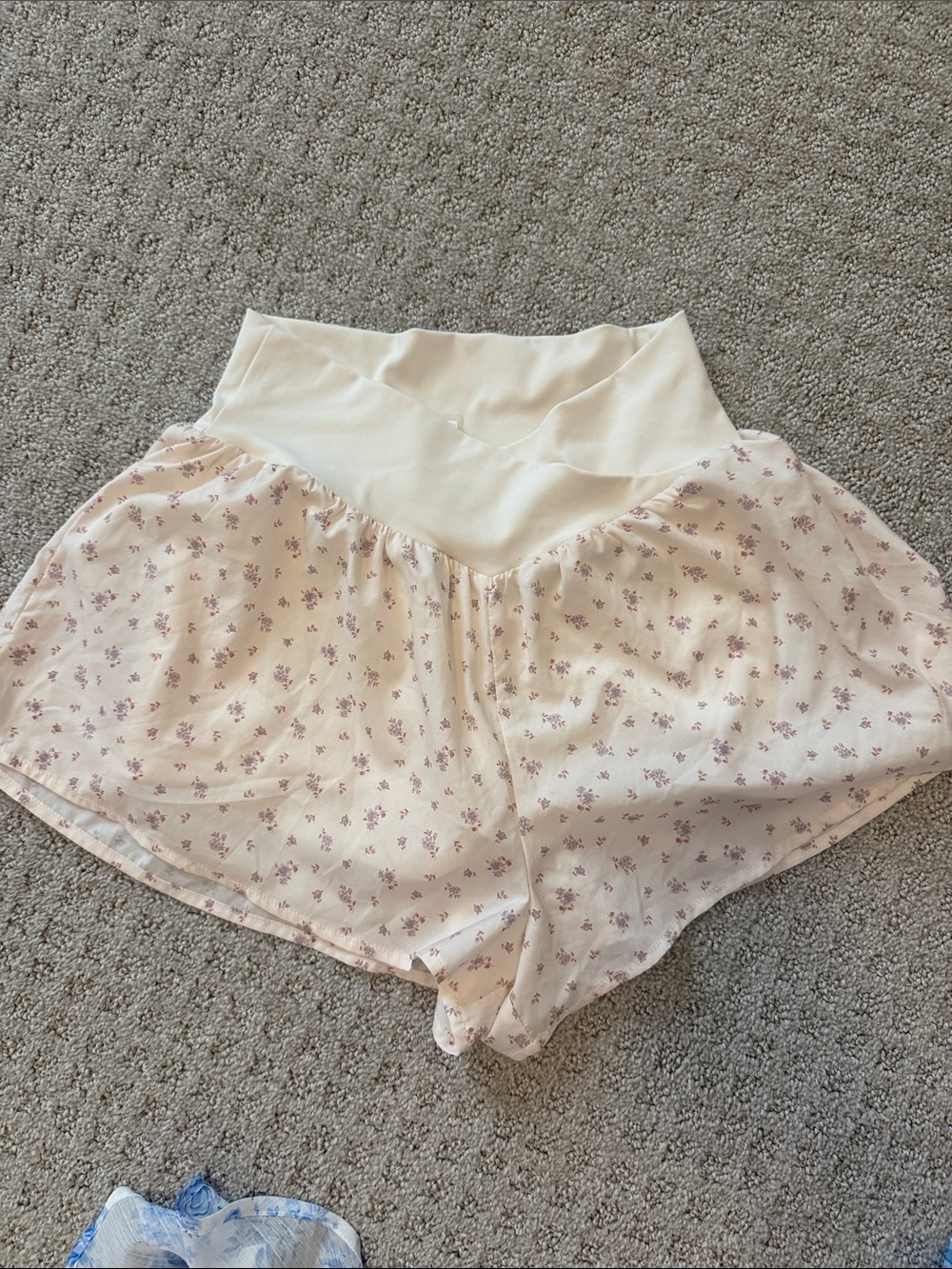 Altar'd State Cream High-Waist Lounge Shorts with Pink Floral Print